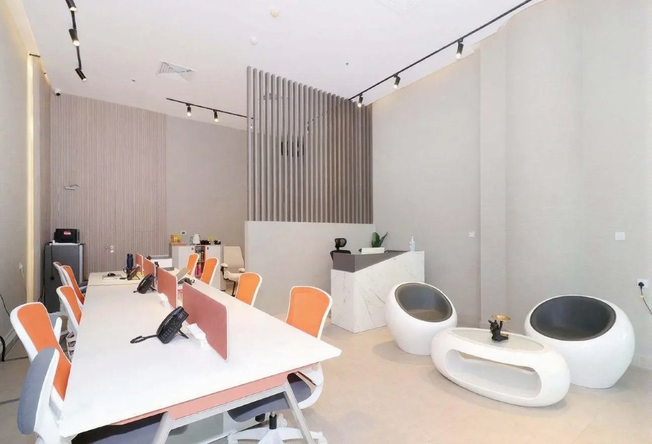 commercial-shop-business-bay.webp