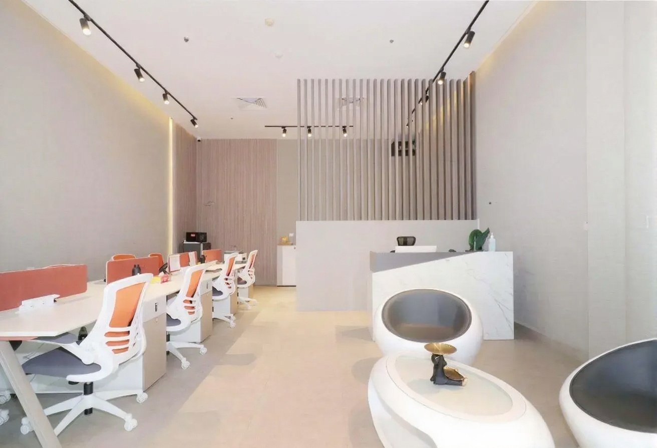 ground-floor-retail-space-business-bay.webp